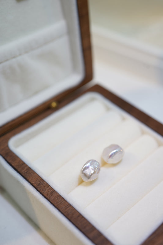 'Keshi' Freshwater Pearl Earrings Stud