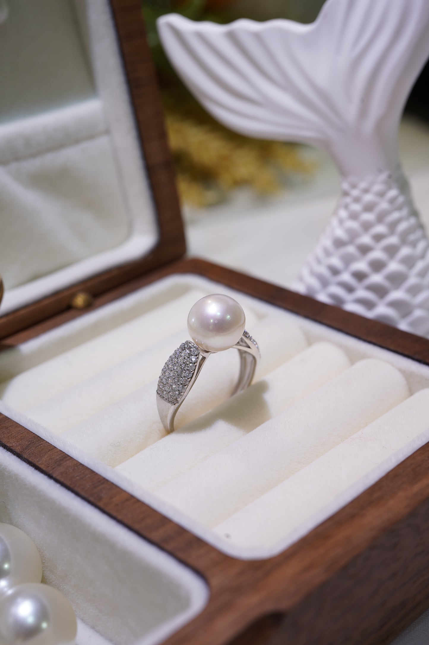 Star Field Freshwater Pearl Ring