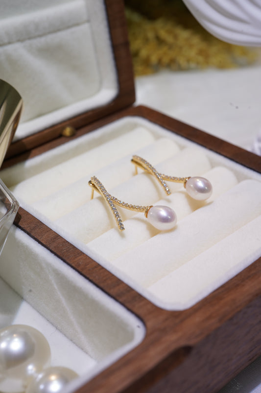 Eternal Clock Freshwater Pearl Earrings