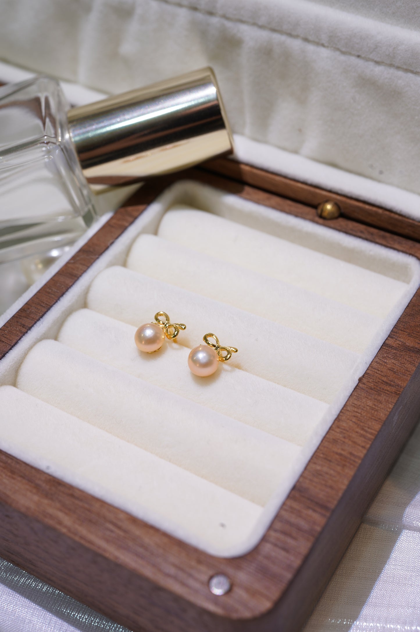 Mini Bow-tie Freshwater Pearl Earrings