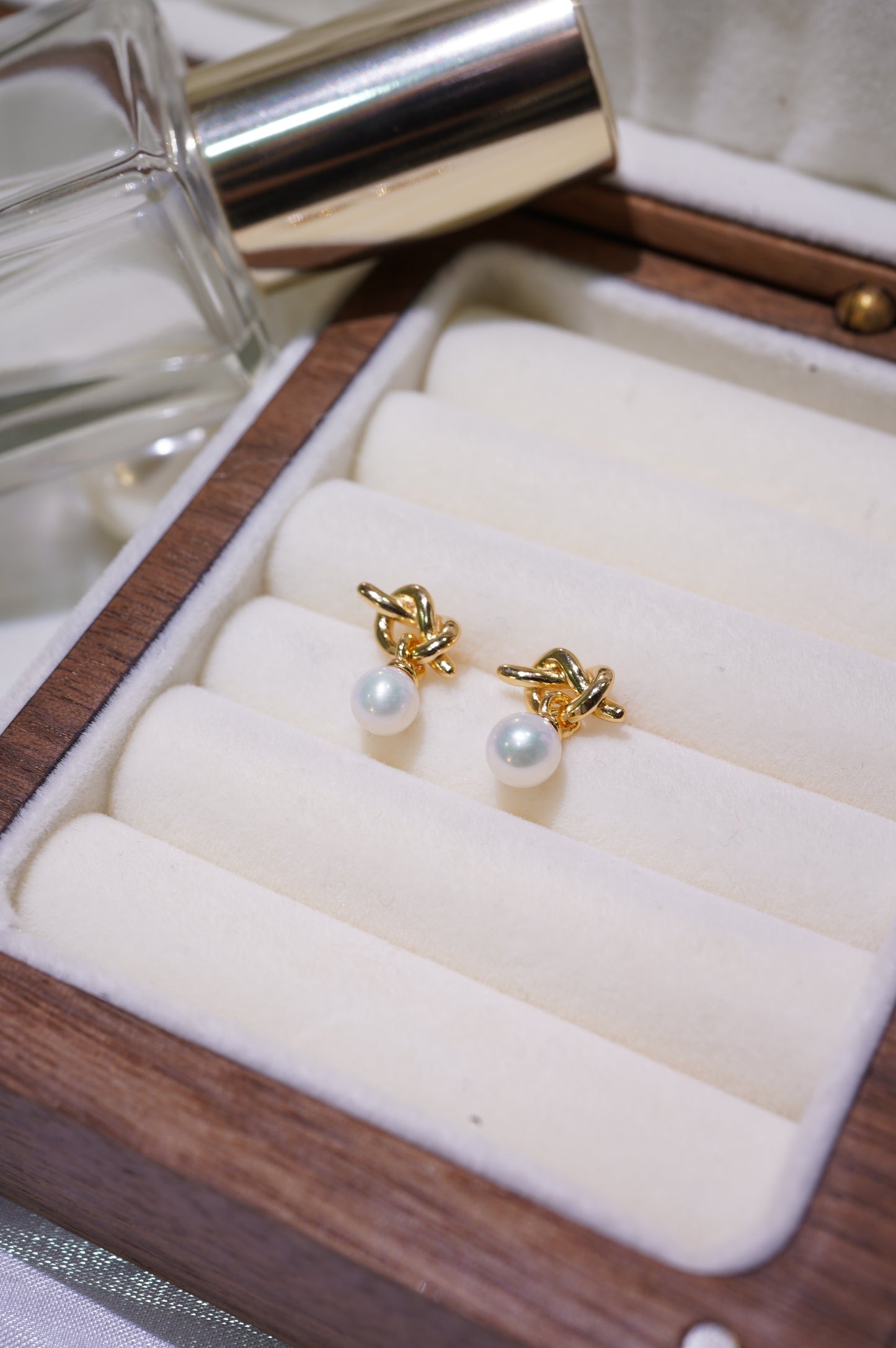 Mini Pretzel Freshwater Pearl Earrings