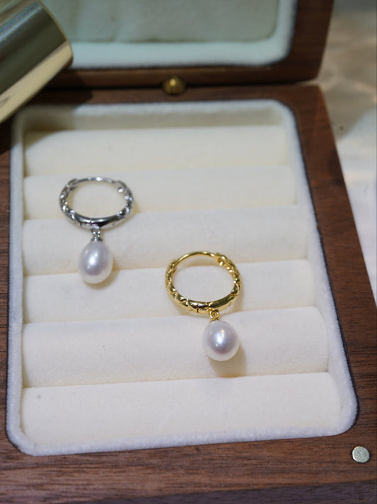 Lozenge Pattern Rice Freshwater Pearl Hoop Earrings