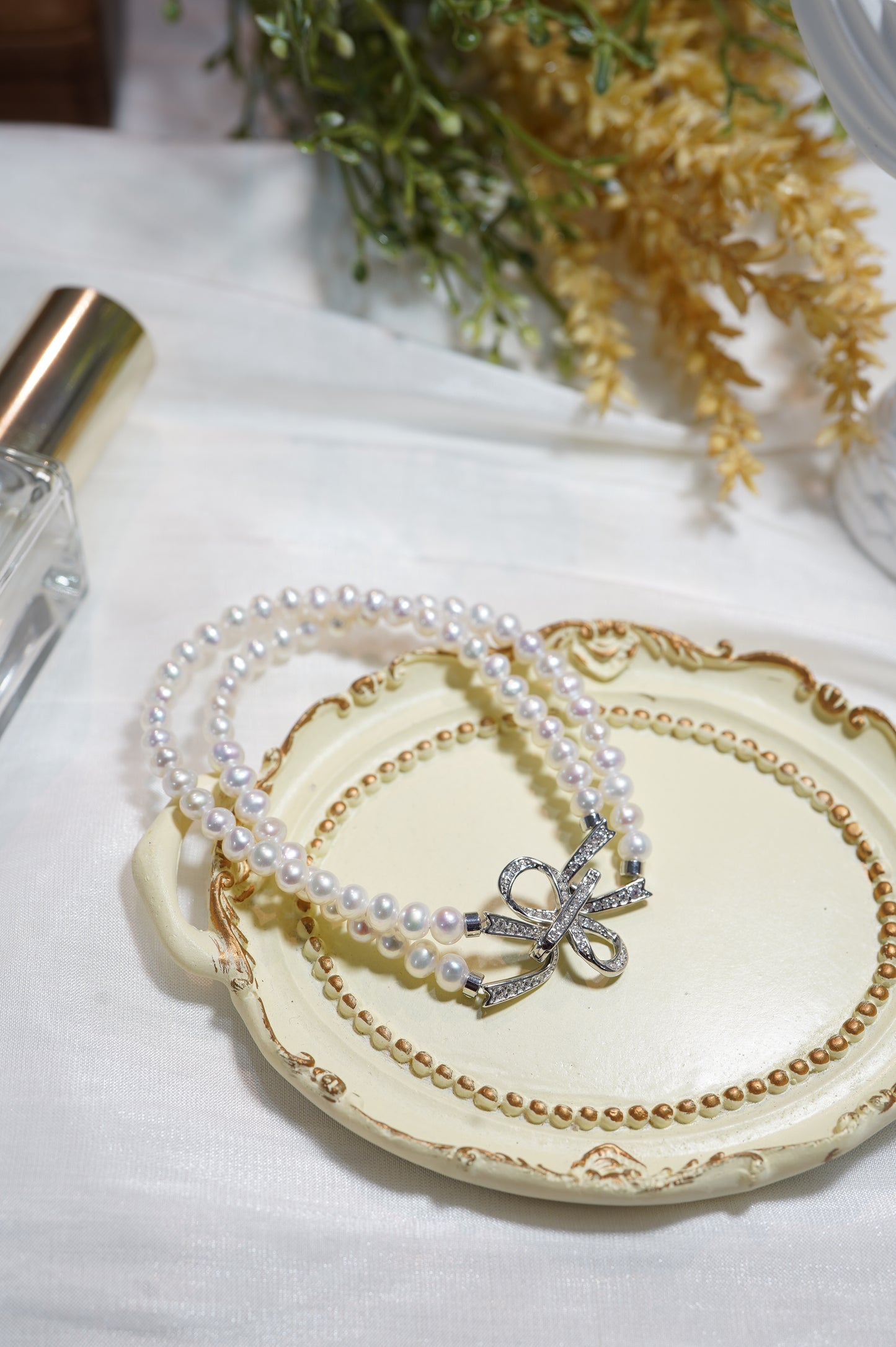 'Double Bow' Freshwater Pearls Bracelet