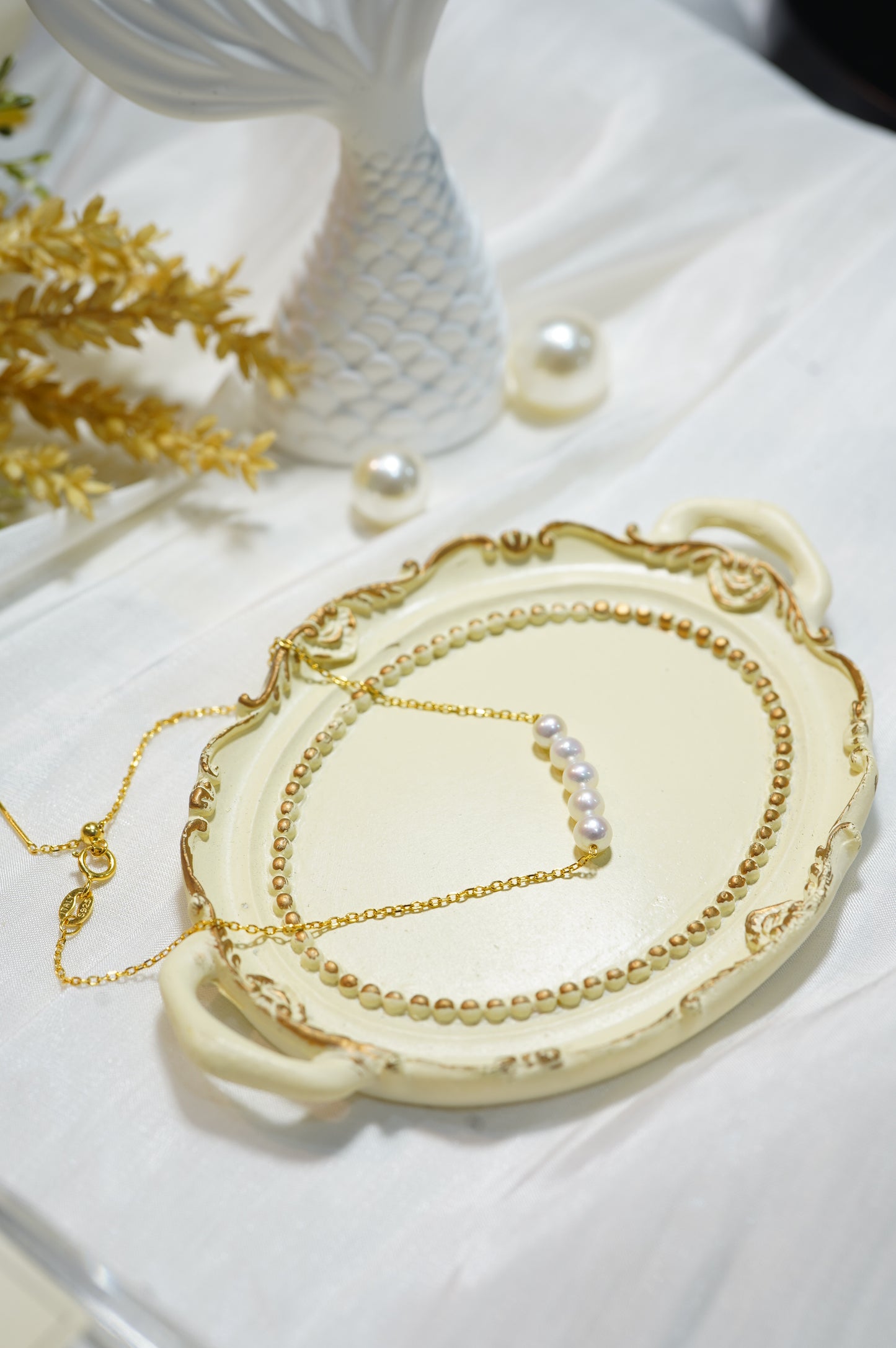 'Line Up' Freshwater Pearls Bracelet