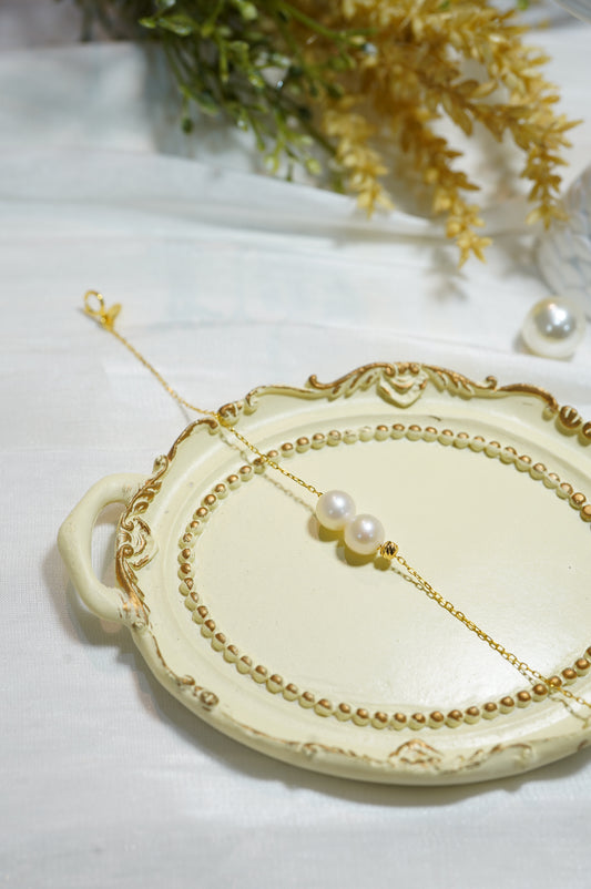 'Dainty Daily' Freshwater Pearls Bracelet