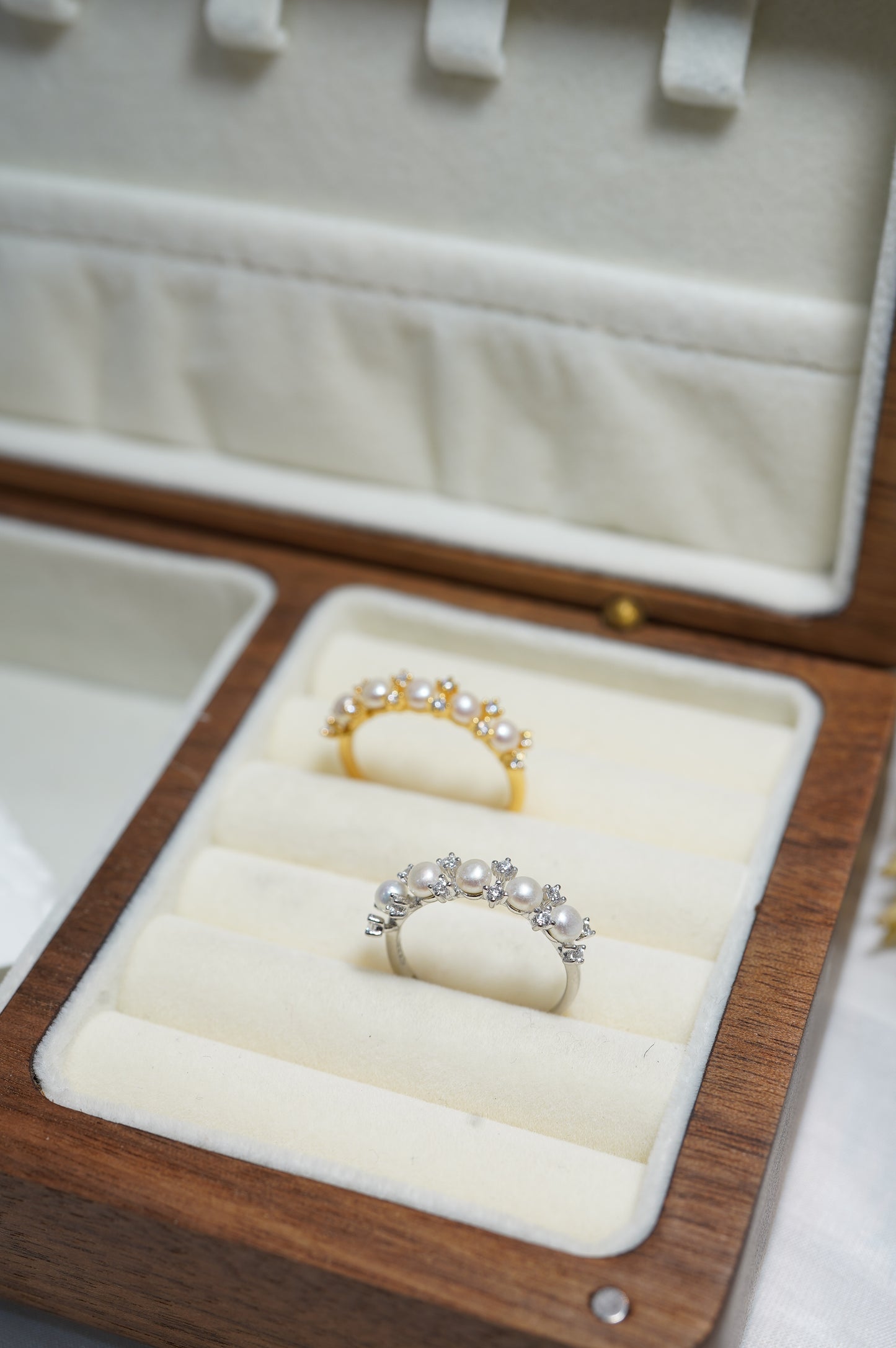 ‘Wreath' Bun Freshwater Pearl Ring