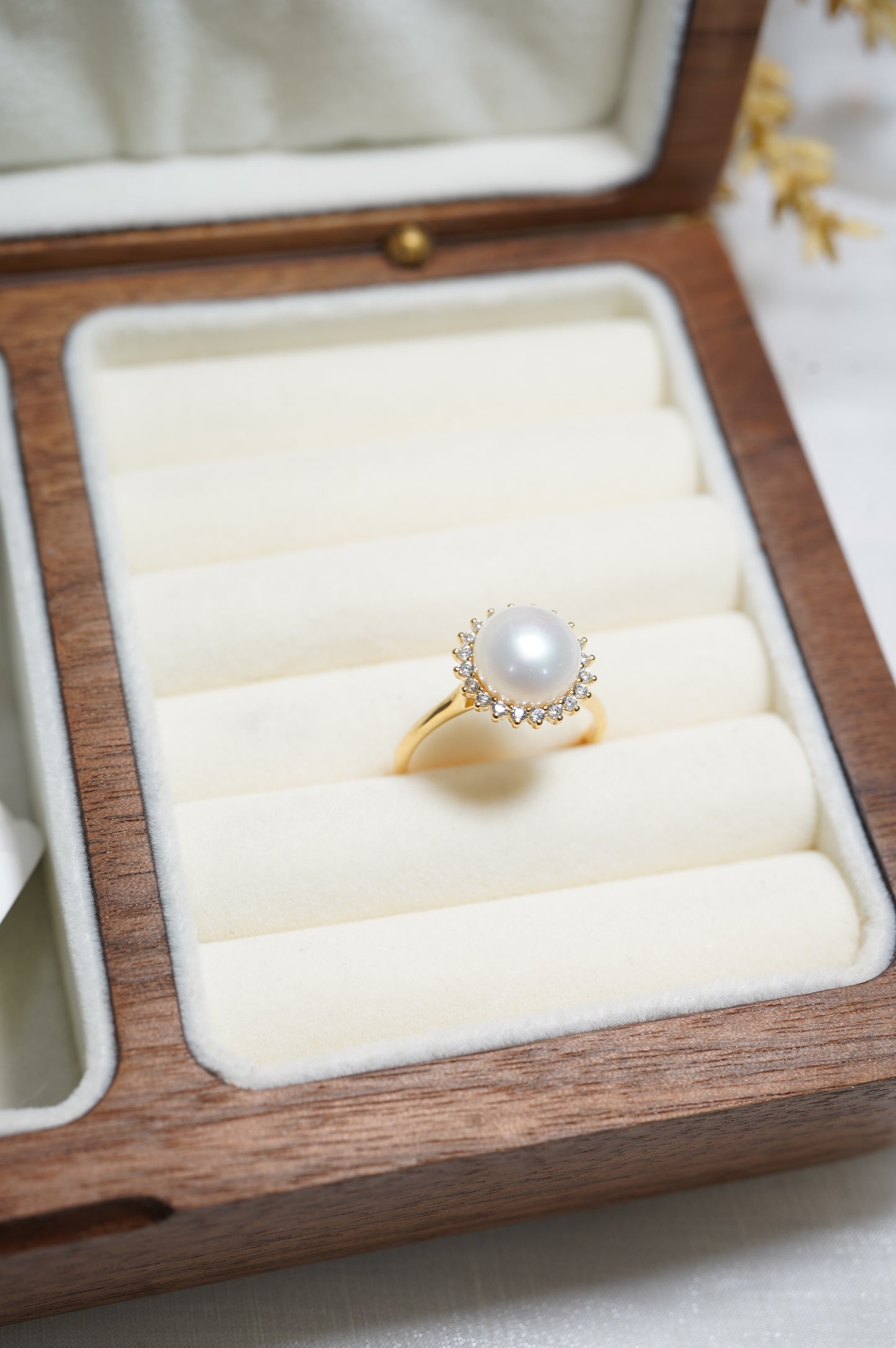 ‘Sunflower' Bun Freshwater Pearl Ring