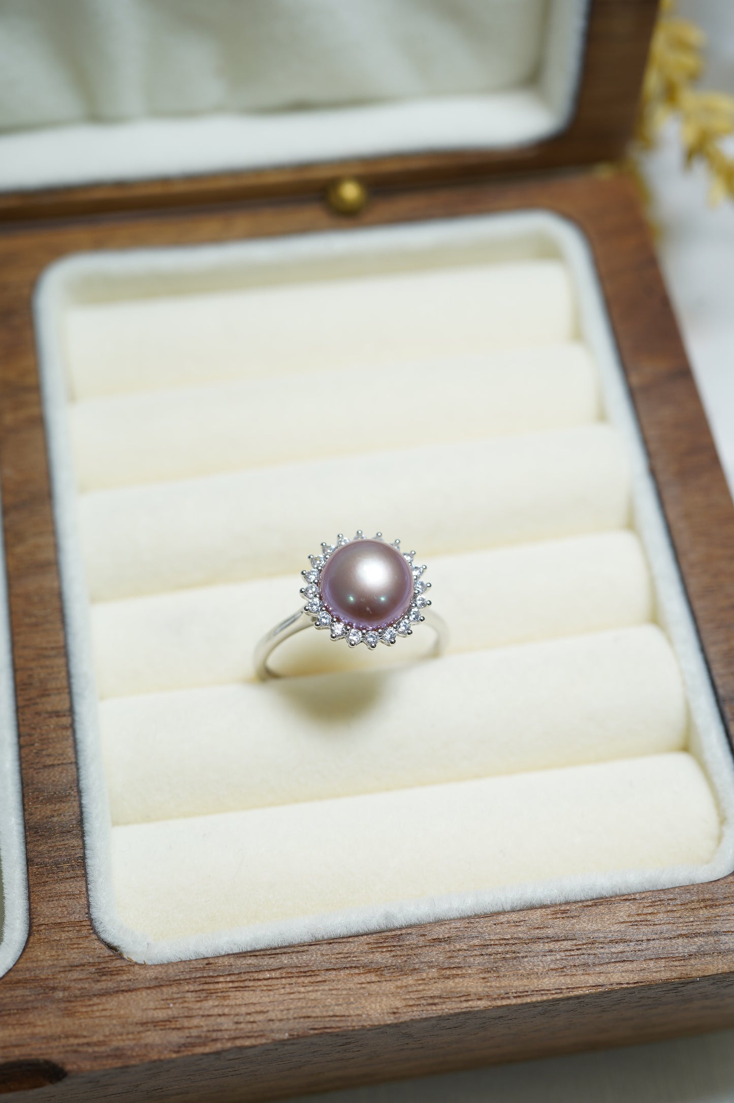 ‘Sunflower' Bun Freshwater Pearl Ring