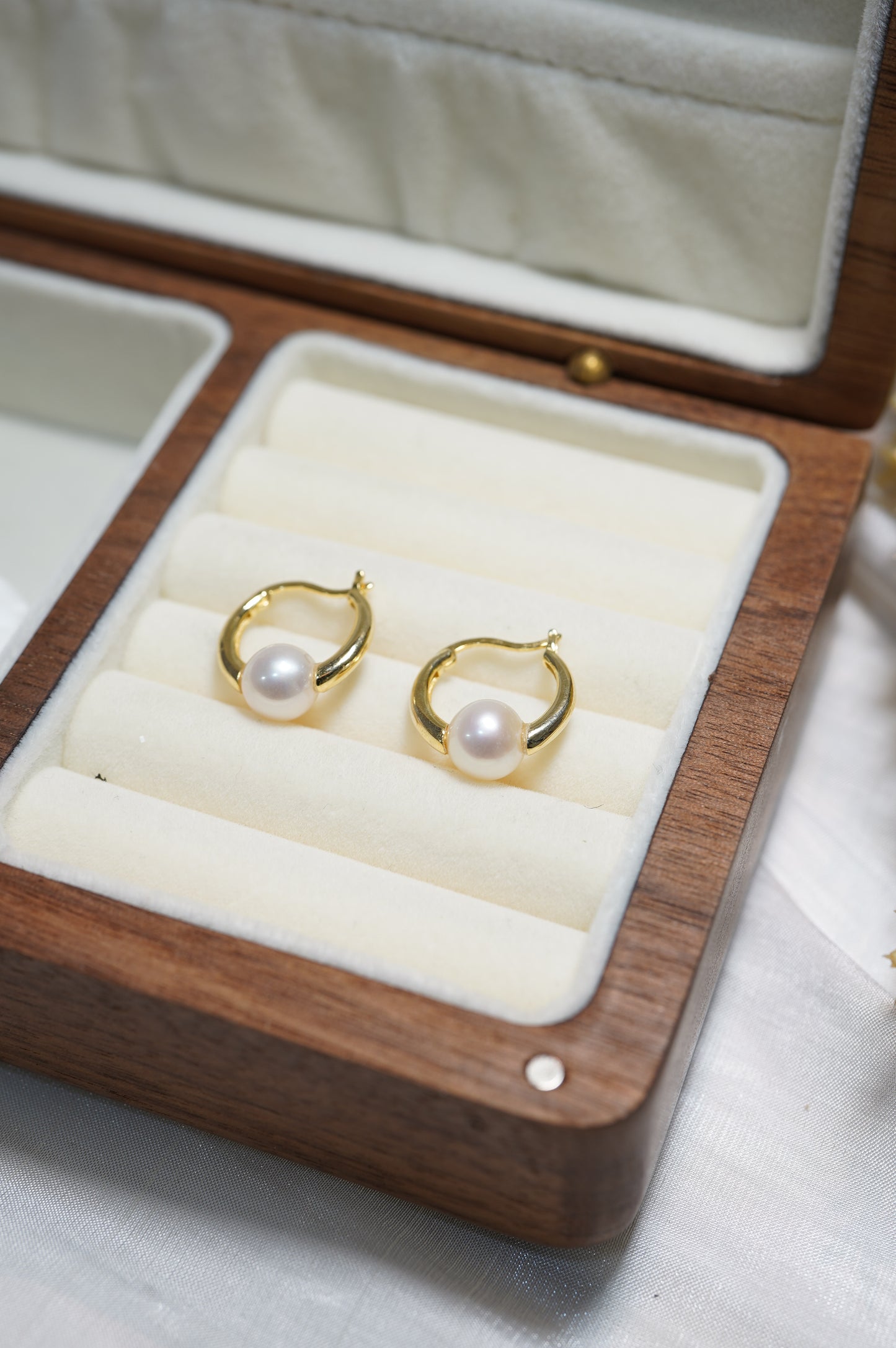 Classic Hoop Freshwater Pearl Earrings