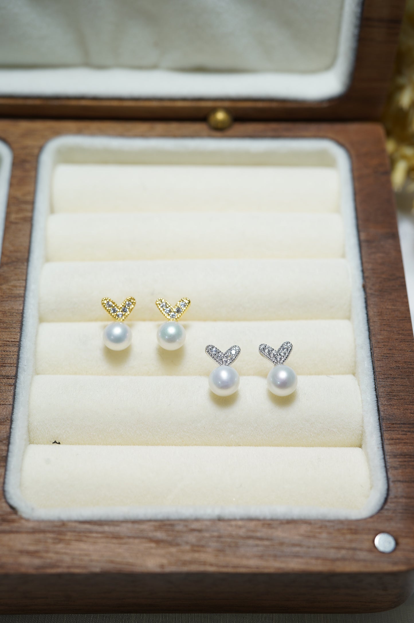 Twinkle Heart Pearl Earrings