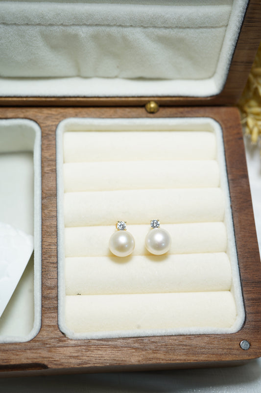 Diana Classic Freshwater Pearl Earrings