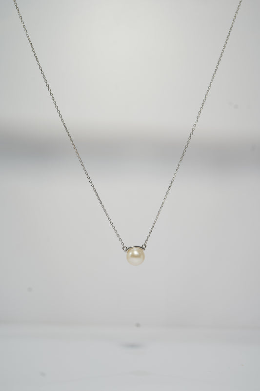 Brackets Freshwater Pearl Necklace