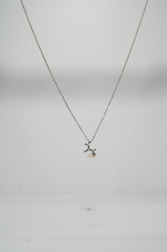 'Kicking Ball' Freshwater Pearl Necklace