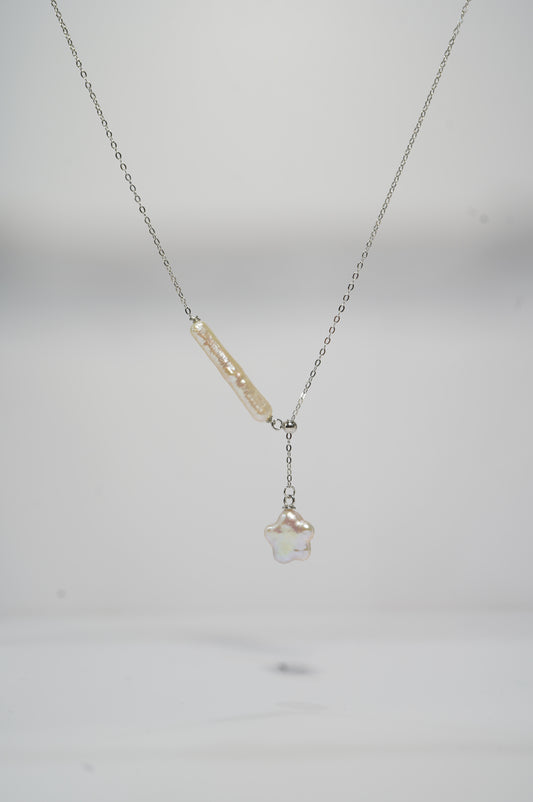 Finger Star Freshwater Baroque Necklace