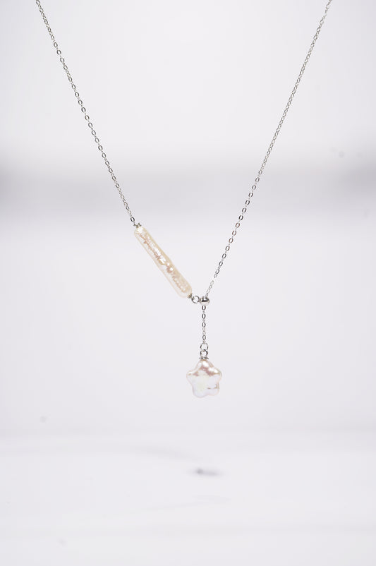 Finger Star Freshwater Baroque Necklace