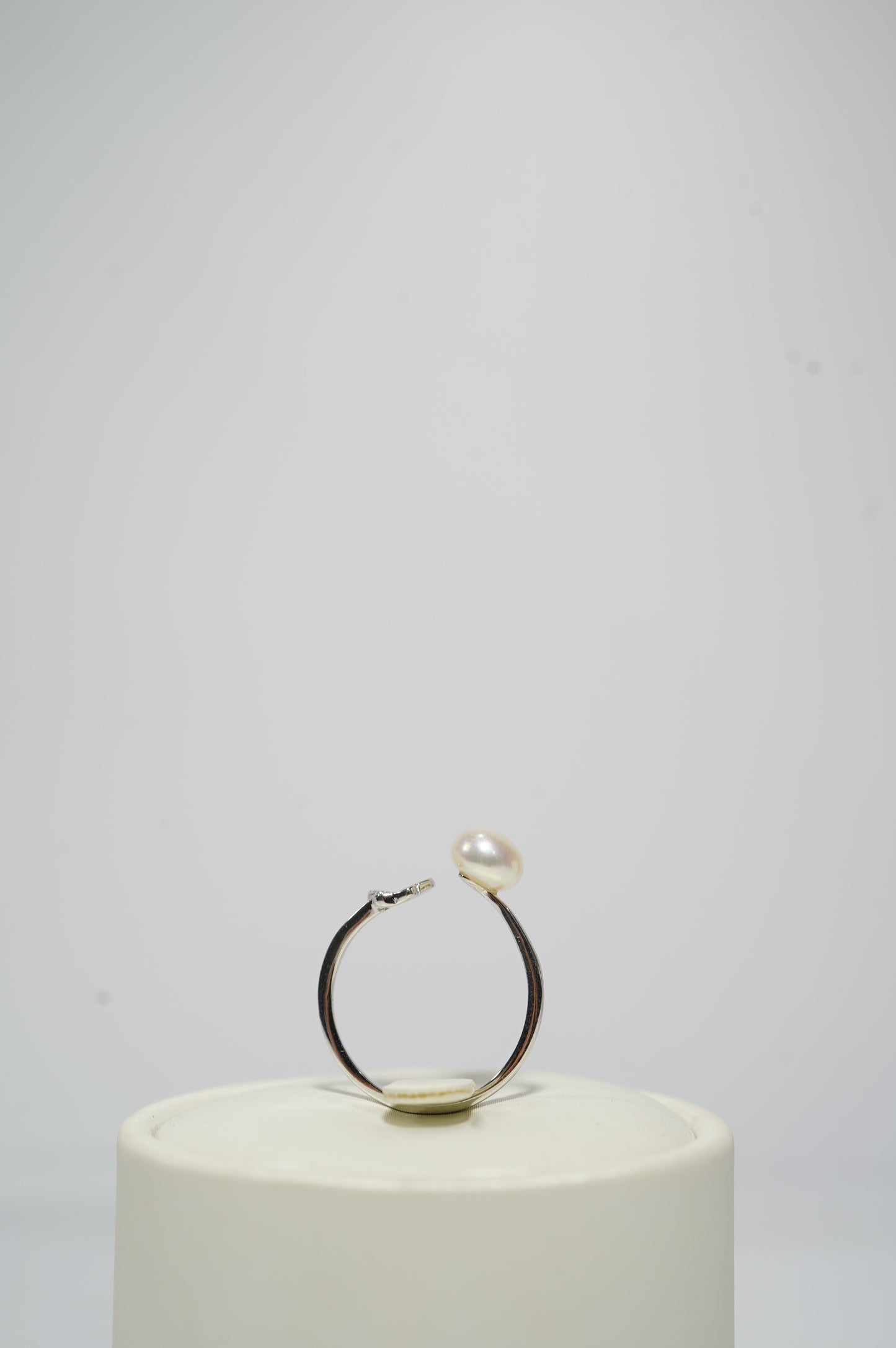 Shiny Butterfly Freshwater Pearl Ring