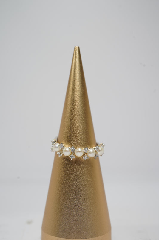 ‘Wreath' Bun Freshwater Pearl Ring
