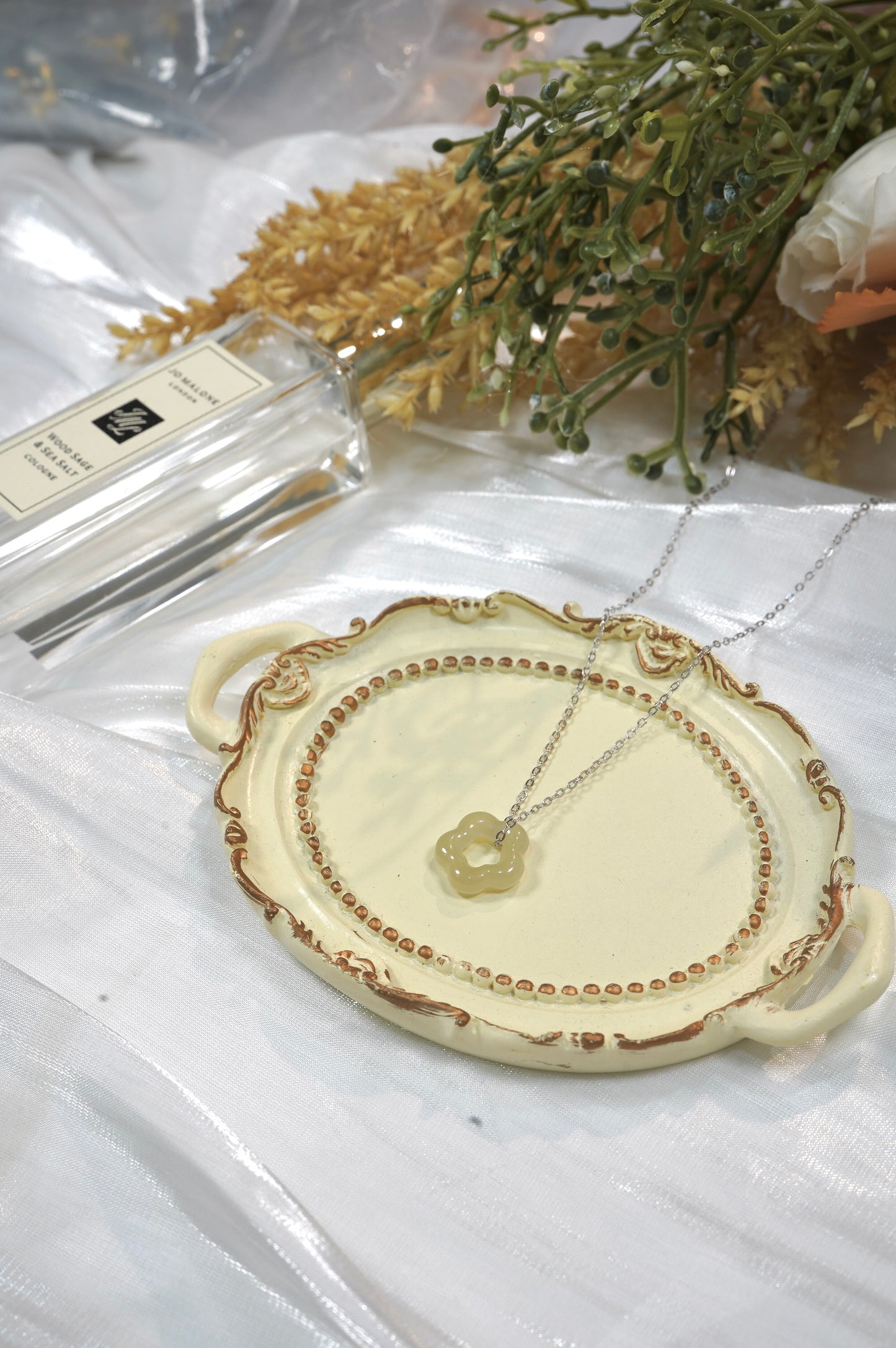 Cute Flower Jade Necklace