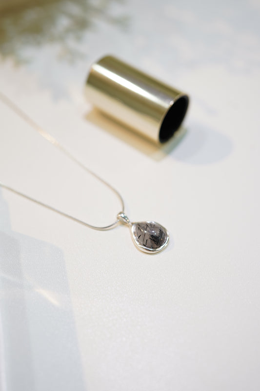Ink Quartz Necklace