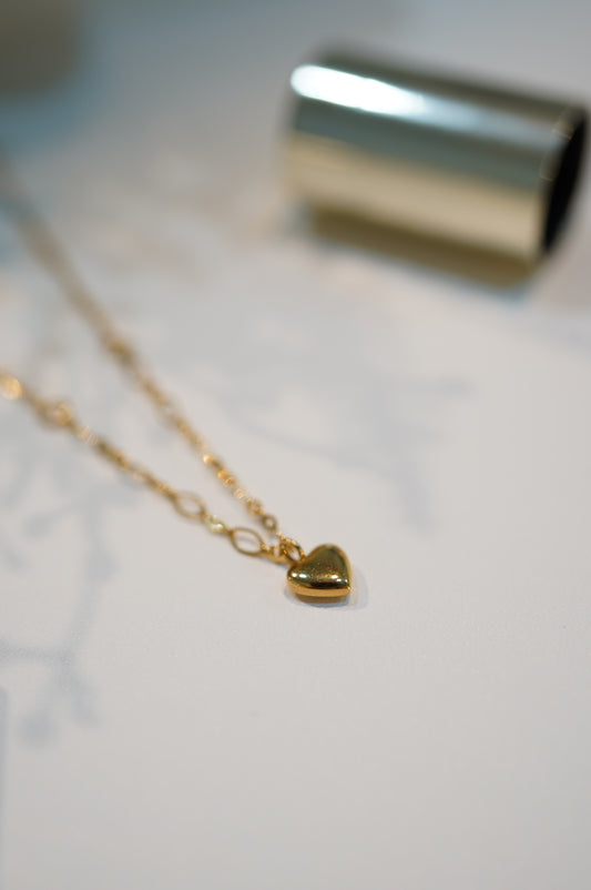 Dashed/heart Necklace