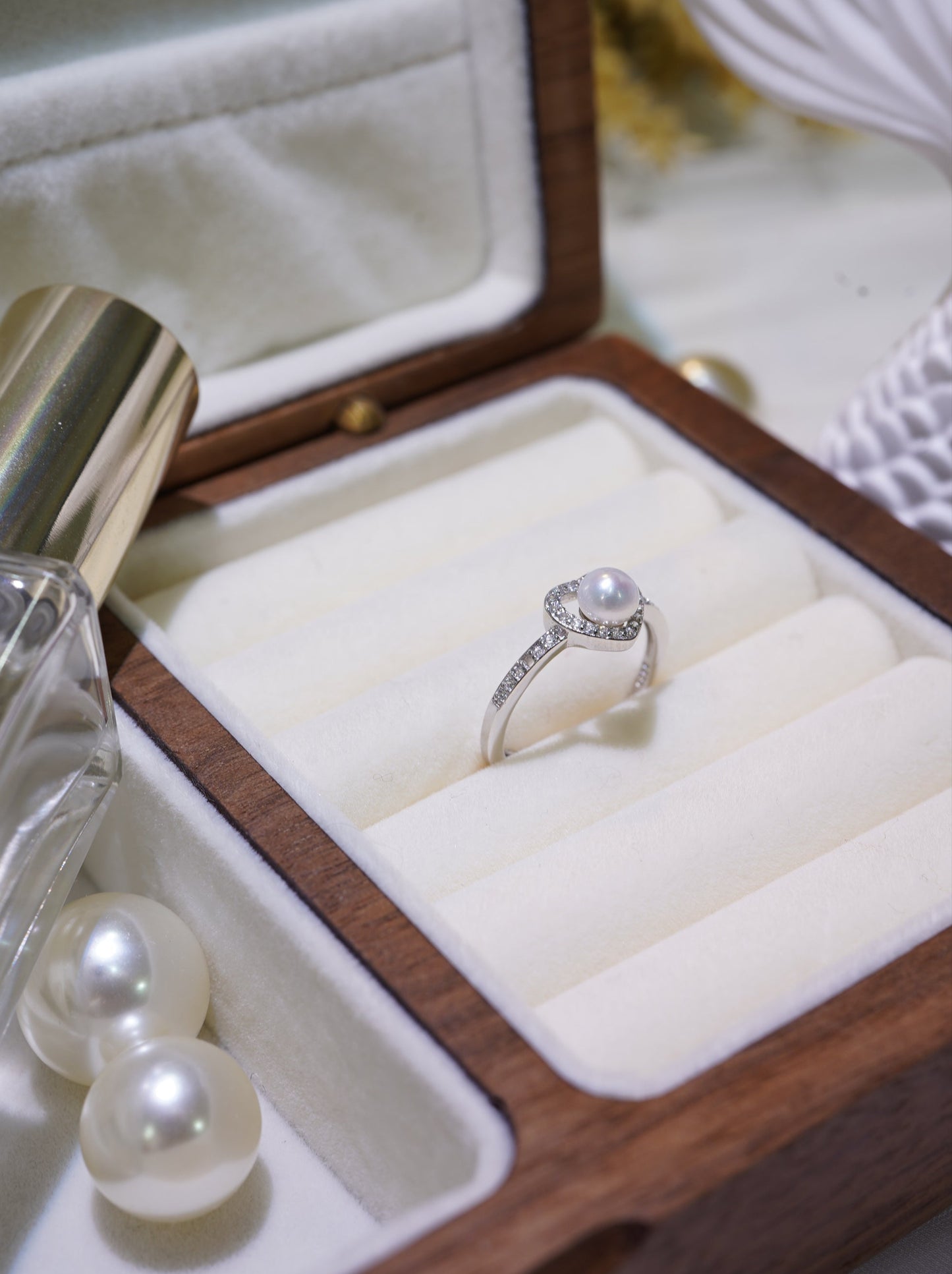 Heart with Freshwater Pearl Ring