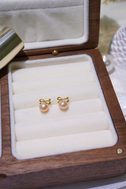 Mini Bow-tie Freshwater Pearl Earrings