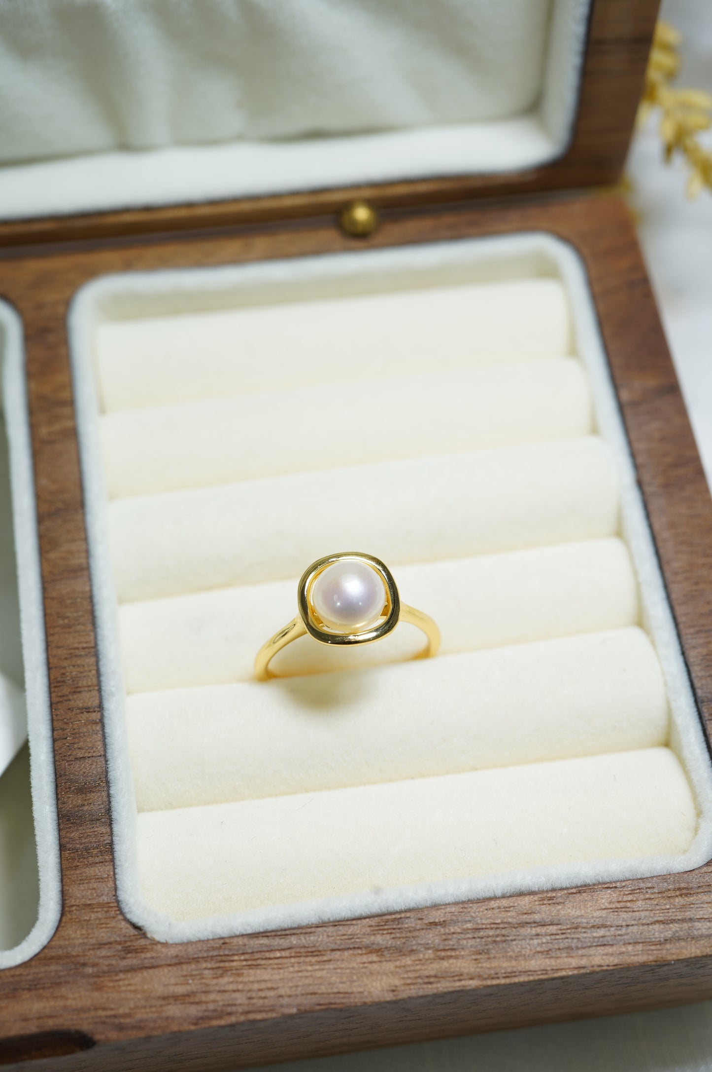 ‘Square' Bun Freshwater Pearl Ring