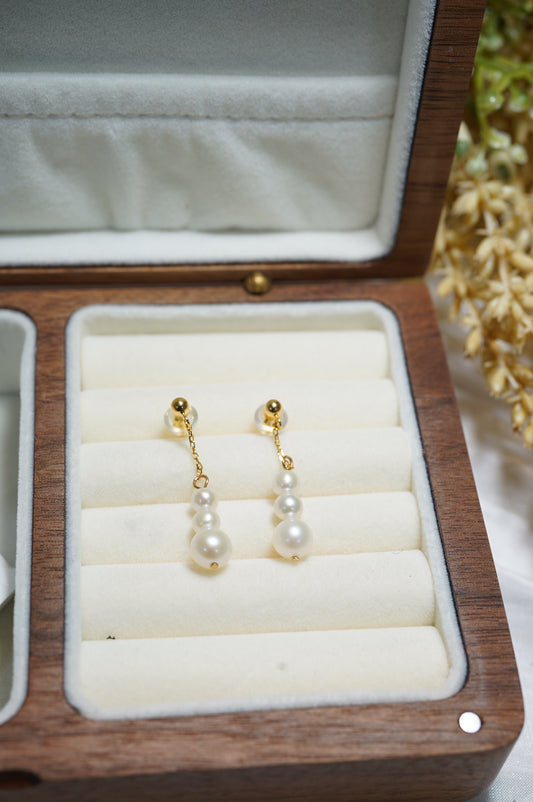 'Daily Dangle' Freshwater Pearl Earrings