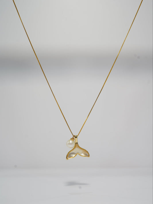 Mermaid Tail Freshwater Necklace