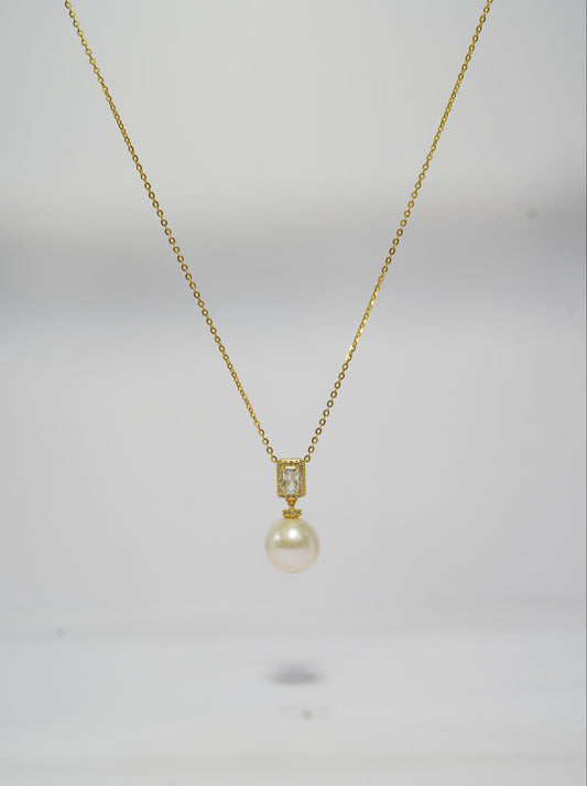 Cubic Diamond Round Freshwater Pearl Necklace