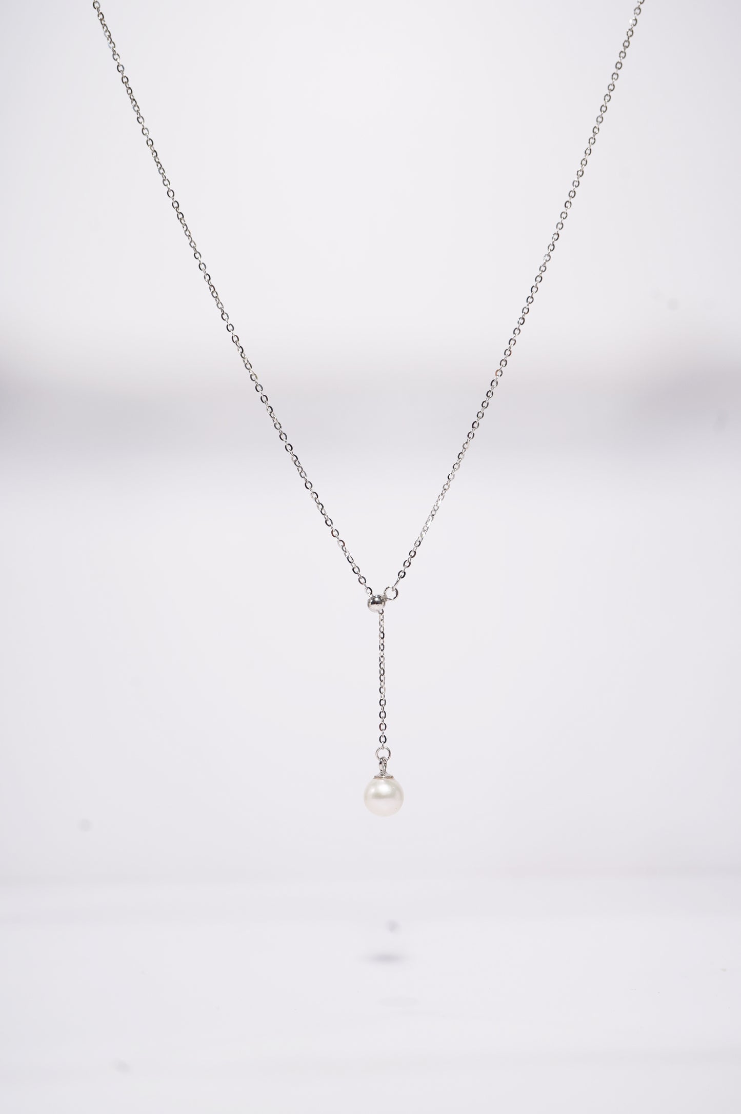 Minimalism Y-shaped Adjustable Round Freshwater Pearl Necklace