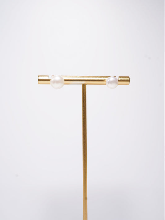 'Basic Stud' Freshwater Pearl Earrings
