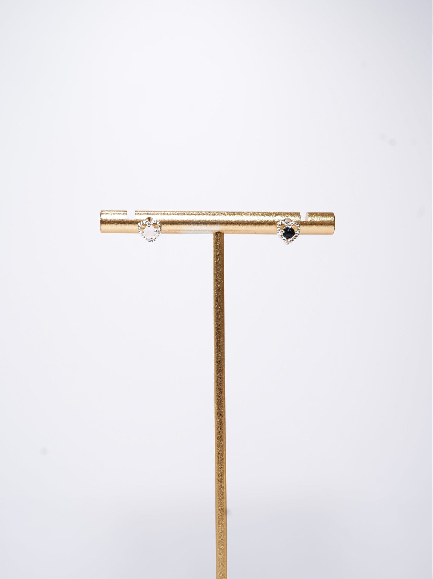 Cutie Heart Shaped Quartz Stud Earrings