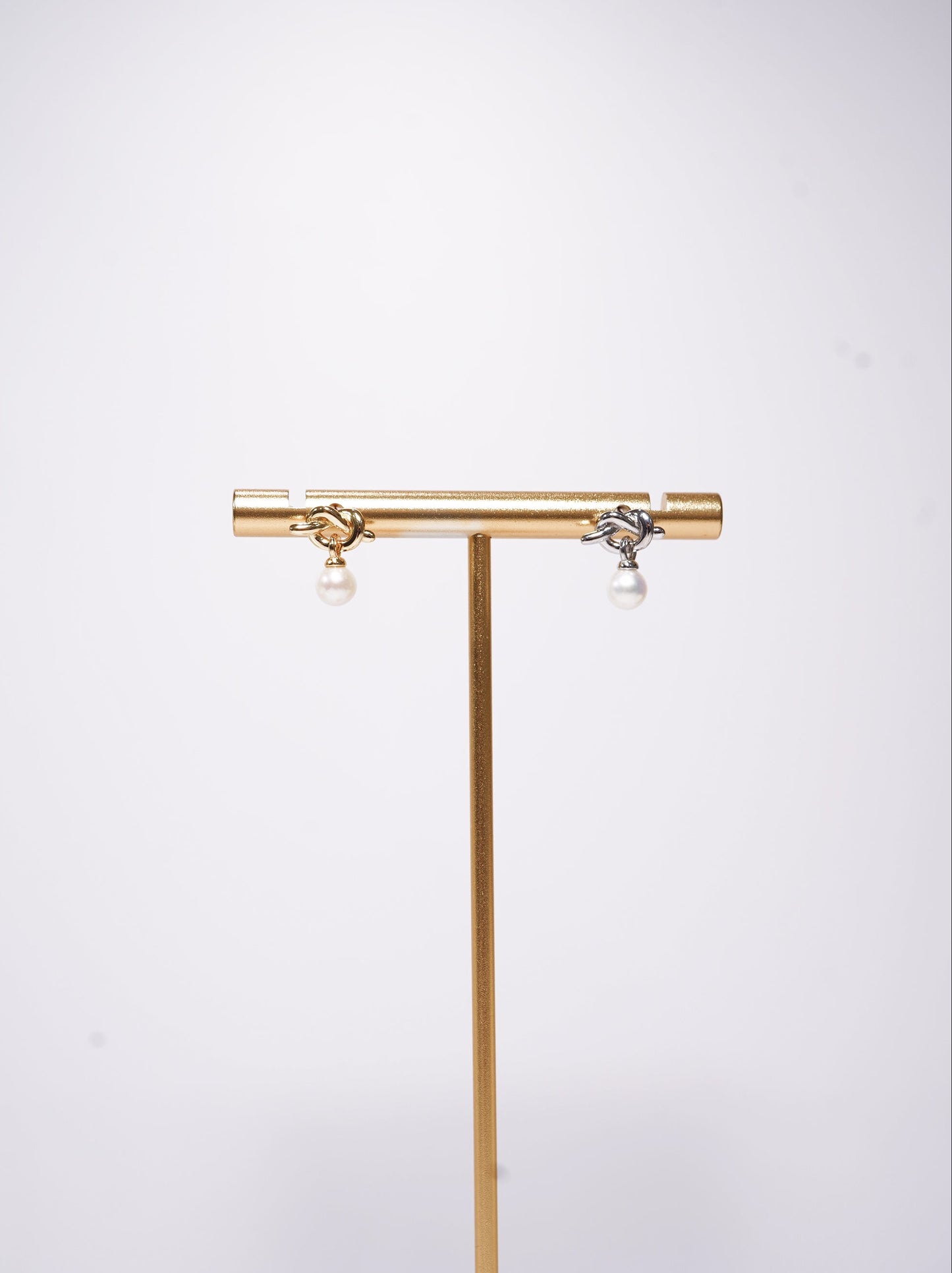 Mini Pretzel Freshwater Pearl Earrings