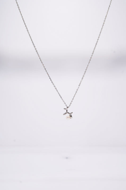 'Kicking Ball' Freshwater Pearl Necklace