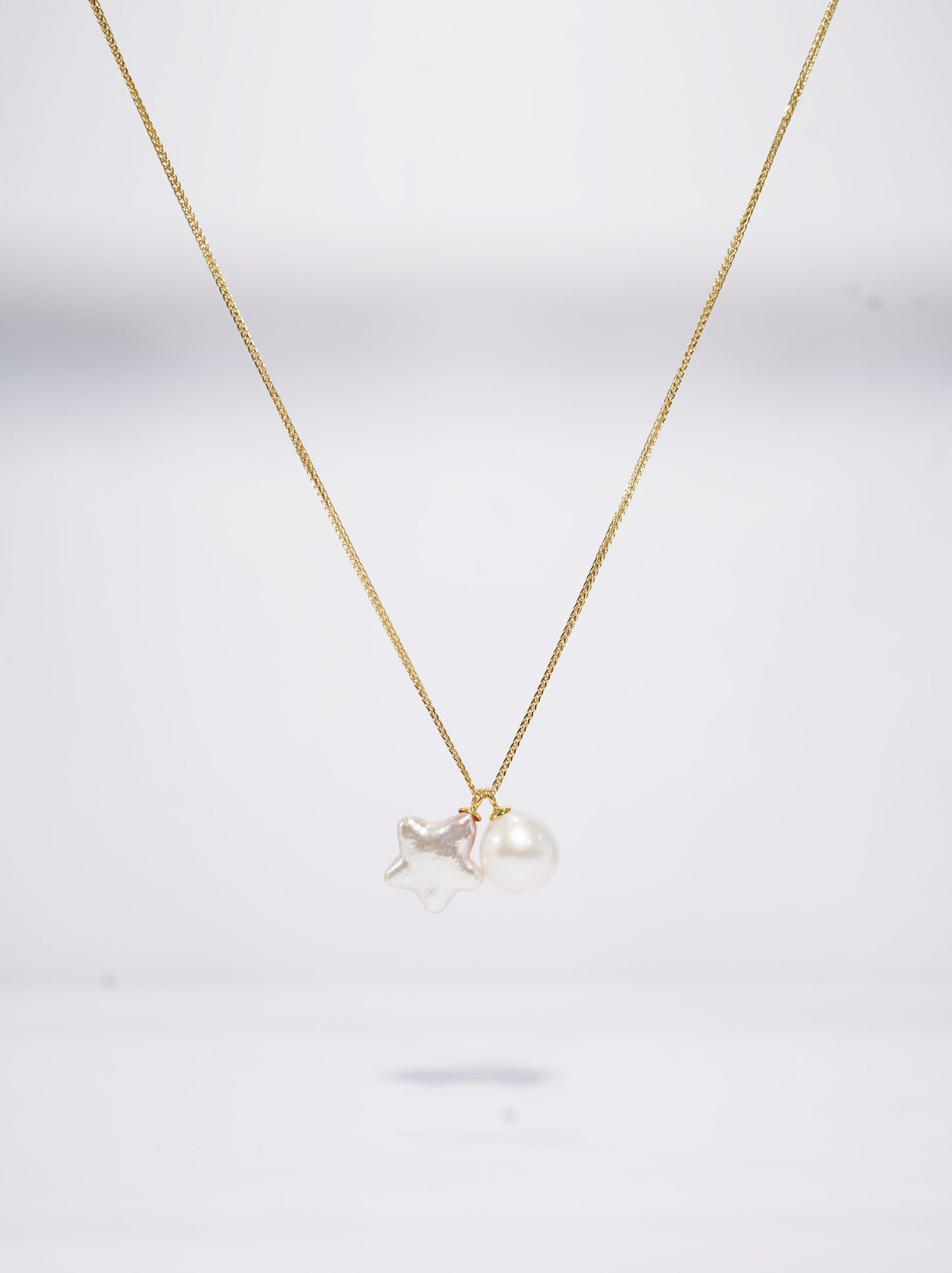 Star & Ball Freshwater Necklace
