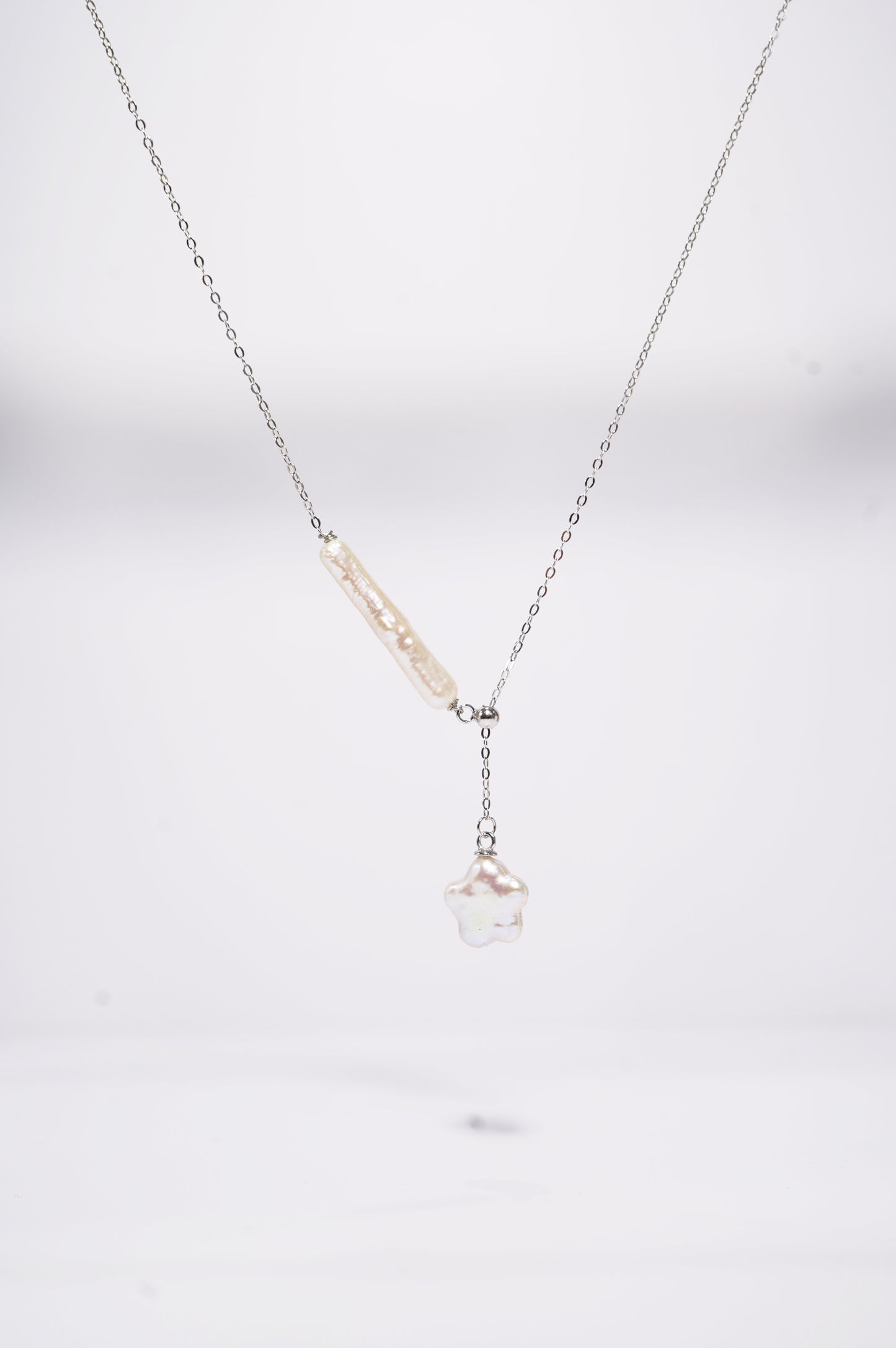 Finger Star Freshwater Baroque Necklace