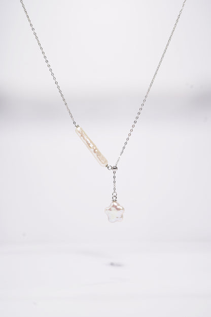Finger Star Freshwater Baroque Necklace