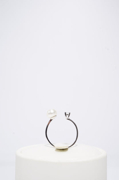 ‘Diamond' Bun Freshwater Pearl Ring