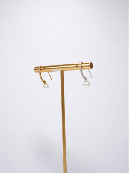 'Victory' Freshwater Pearl Earrings