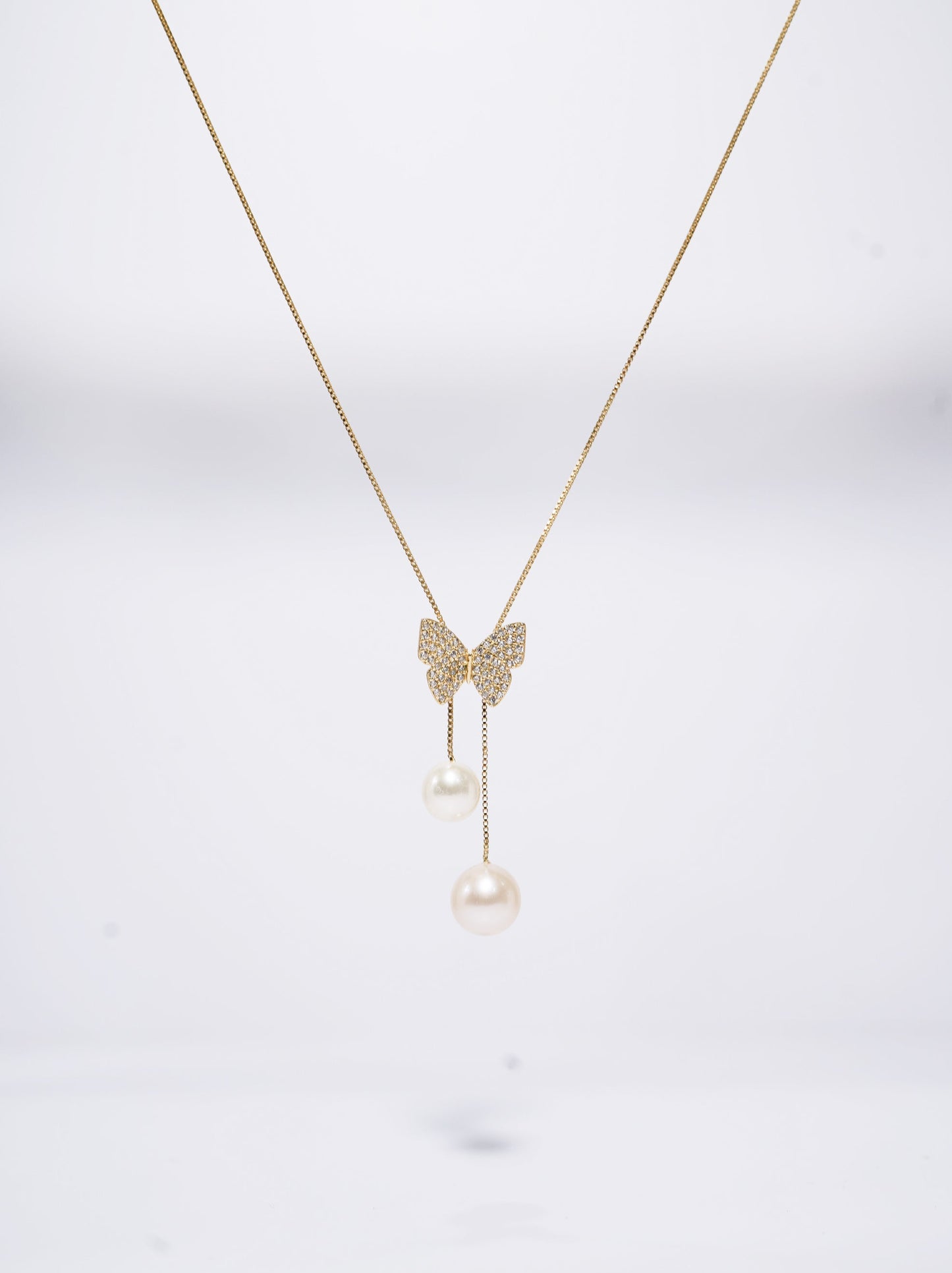 'Adjustable Bow' Freshwater Necklace