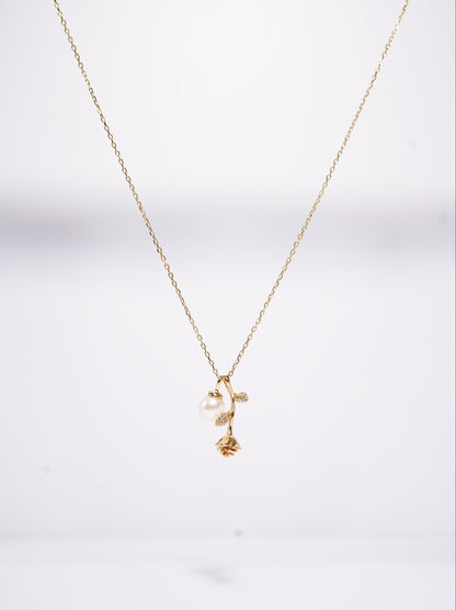 Lady Romantic Rose Round Freshwater Pearl Necklace