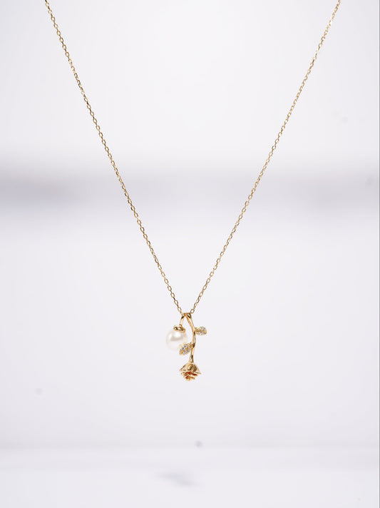 Lady Romantic Rose Round Freshwater Pearl Necklace