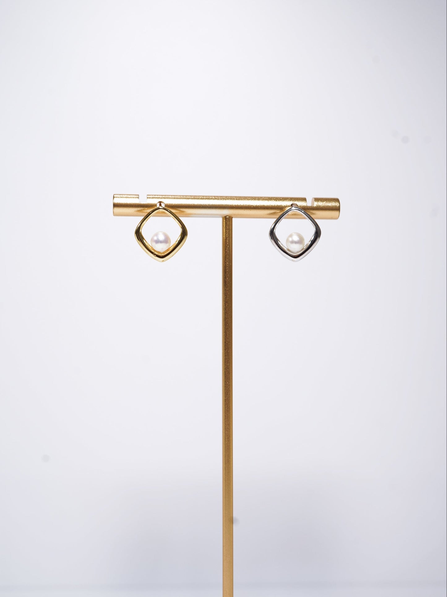 Square Window Freshwater Pearl Earrings