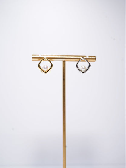 Square Window Freshwater Pearl Earrings