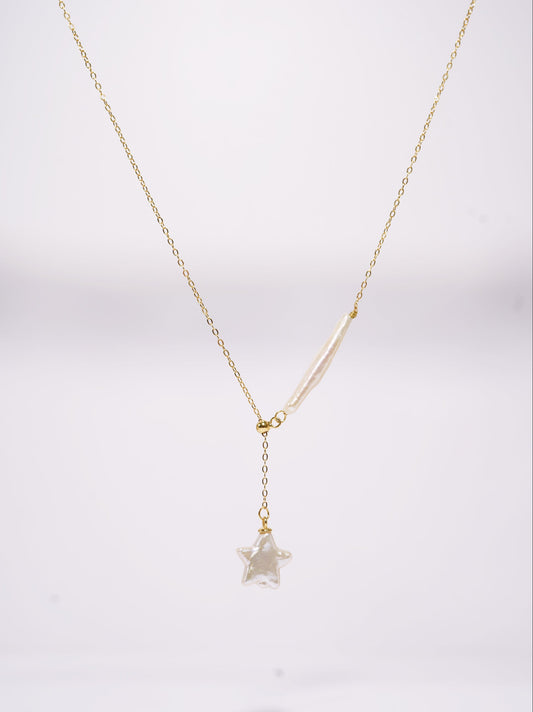 Finger Star Freshwater Baroque Necklace