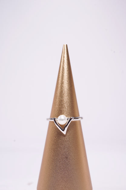 Victory Freshwater Pearl Ring