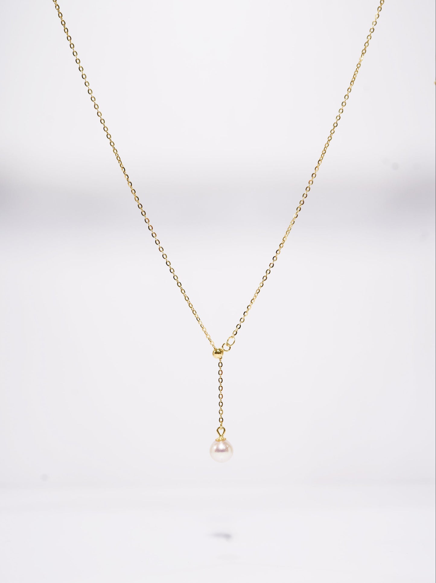 Minimalism Y-shaped Adjustable Round Freshwater Pearl Necklace