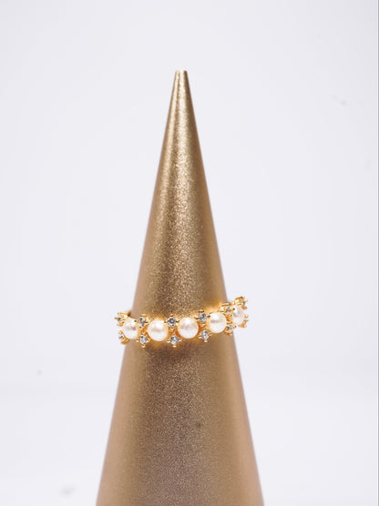 ‘Wreath' Bun Freshwater Pearl Ring