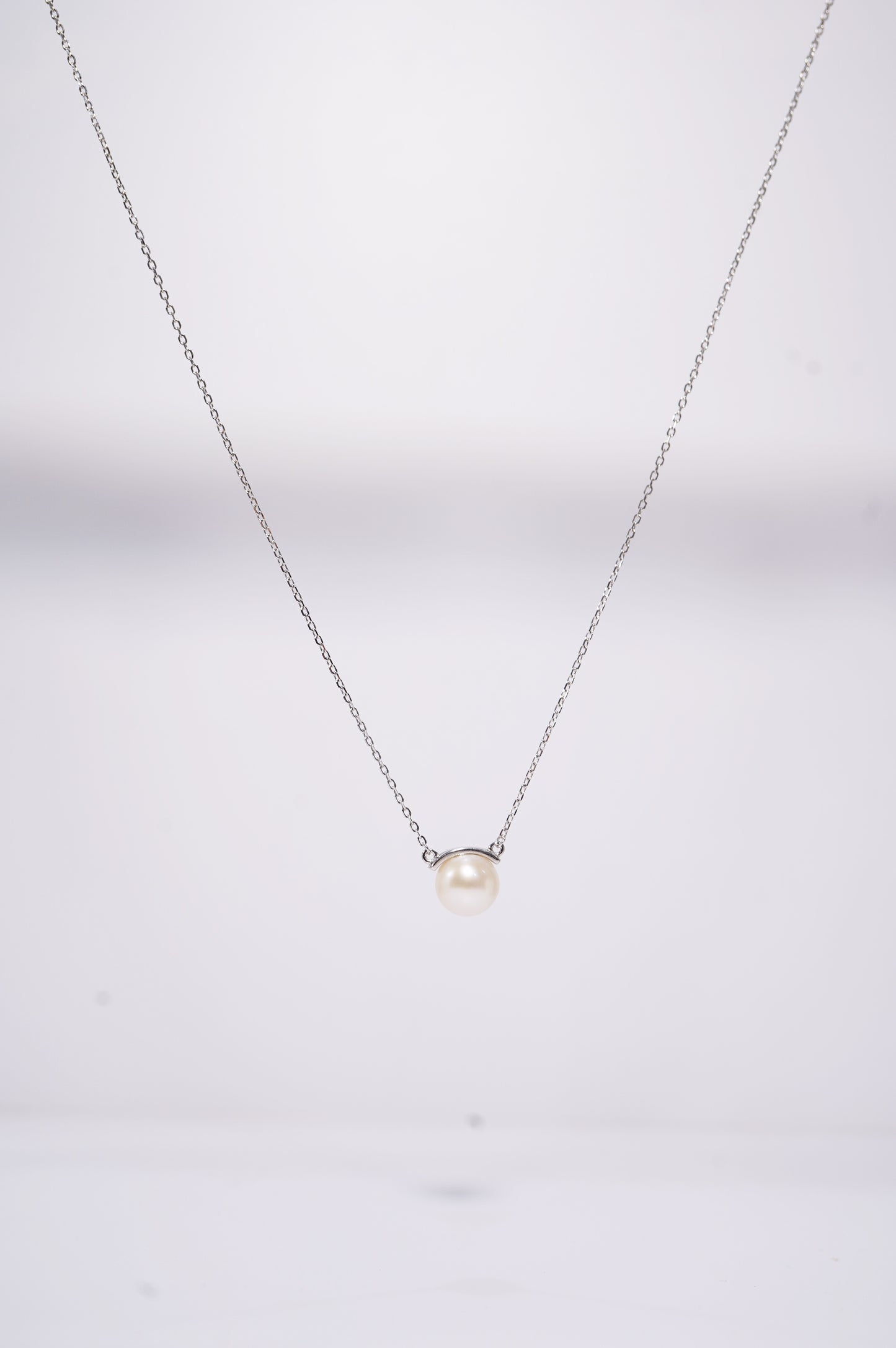 Brackets Freshwater Pearl Necklace
